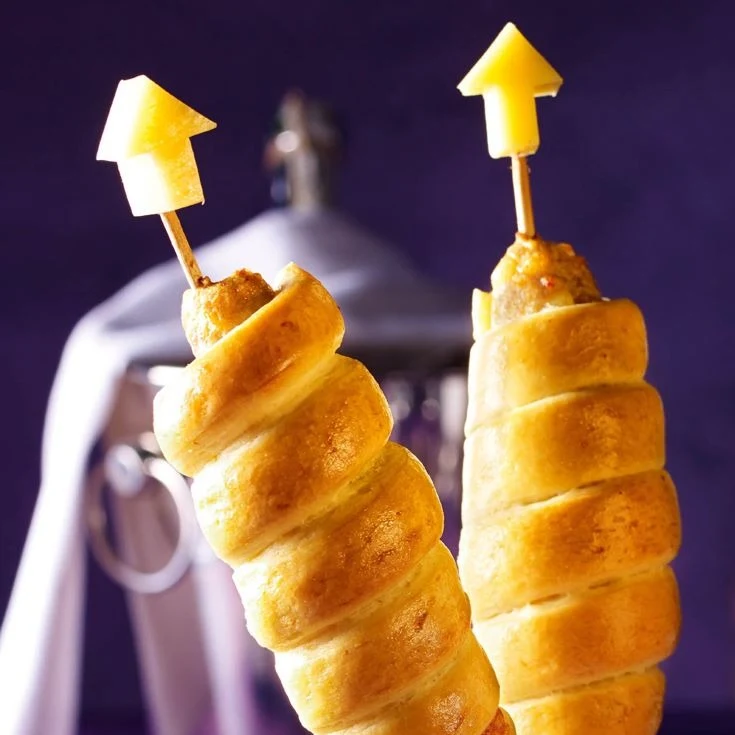 Recept: Nieuwjaarsraketten worstenbroodjes - Bakken.nl