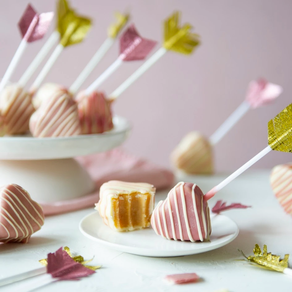 Recept: Valentijn cakepops - Bakken.nl