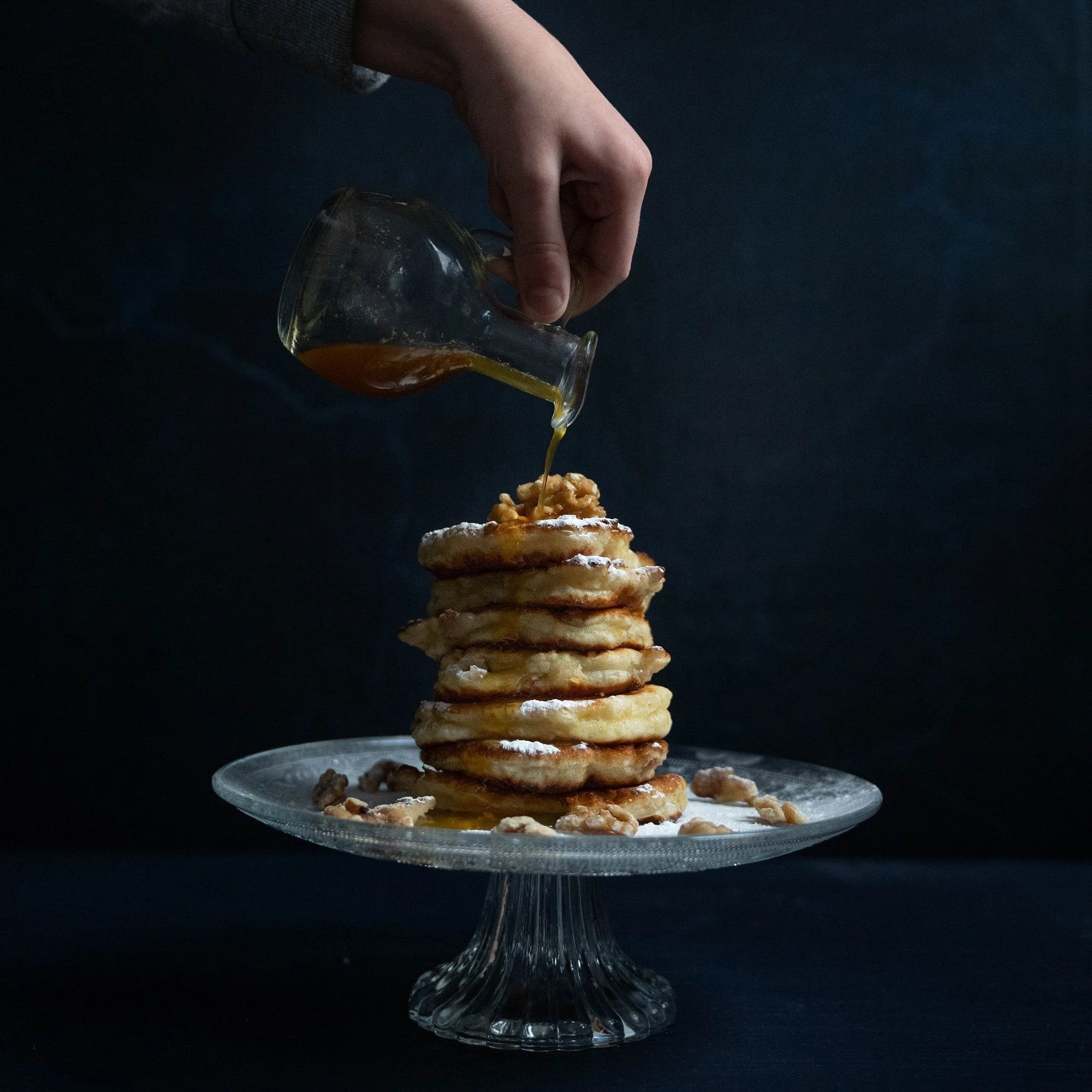 Recept: Platte oliebollen met karnemelk en sinaasappel - Bakken.nl