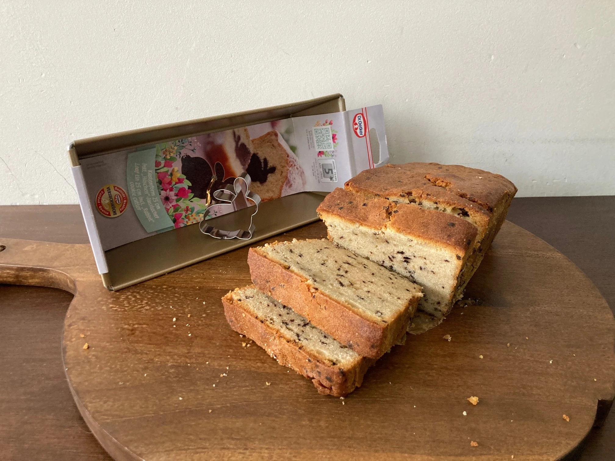 How to: Maak de leukste paascake met Dr. Oetker cakeblik met uitsteekvorm