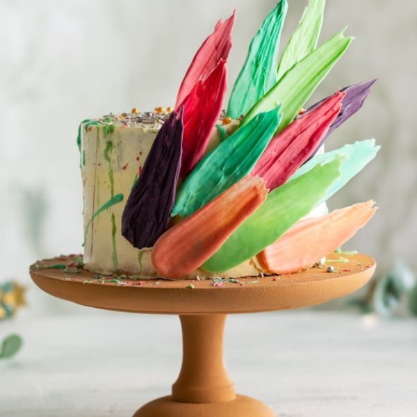 Feather cake brush stroke