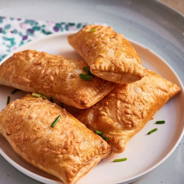 Recept: Kaasbroodjes - Bakken.nl