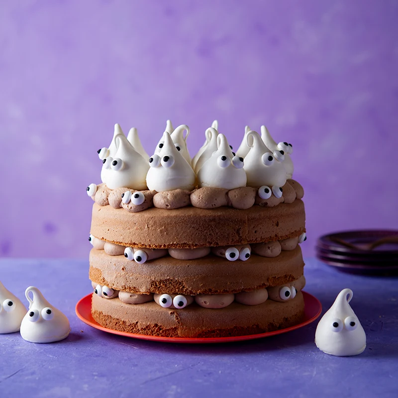 Recept: Halloweentaart met spookjes - Bakken.nl