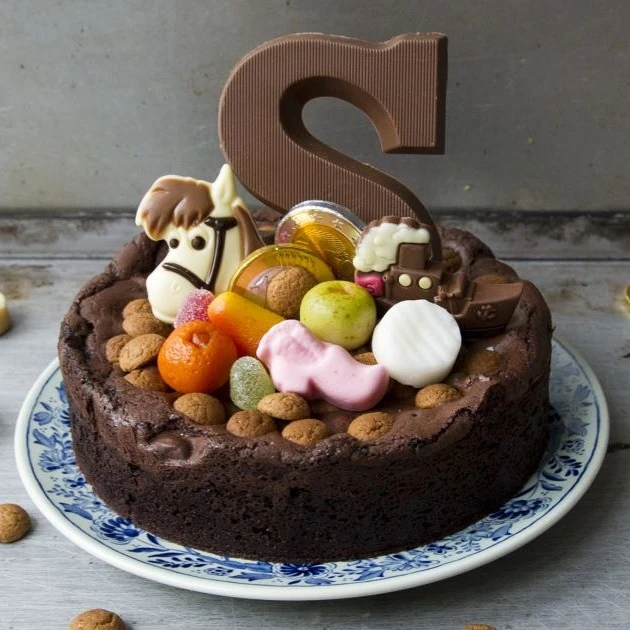 Recept: Sinterklaastaart van brownies - Bakken.nl