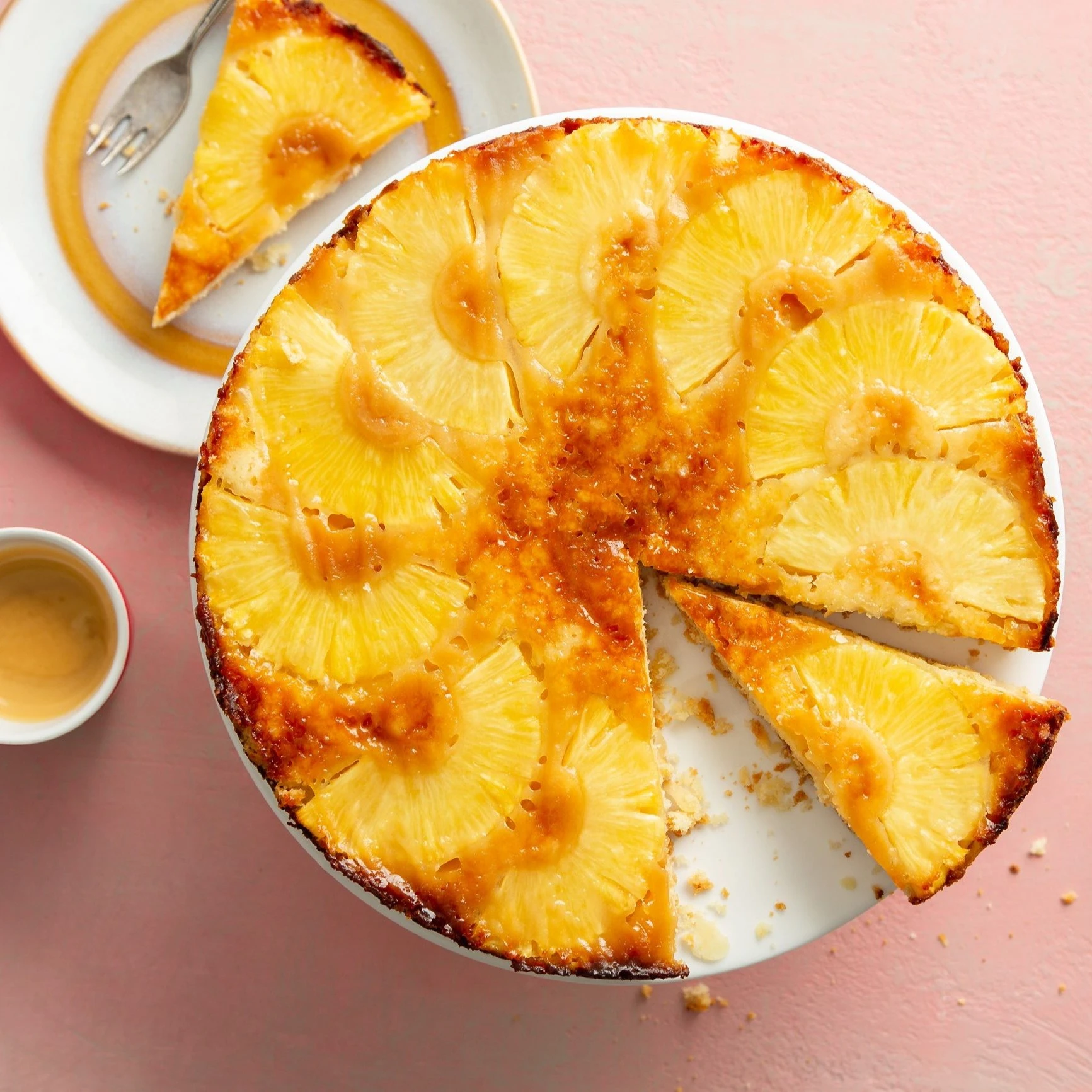 Recept: Tarte tatin met ananas en kokos - Bakken.nl