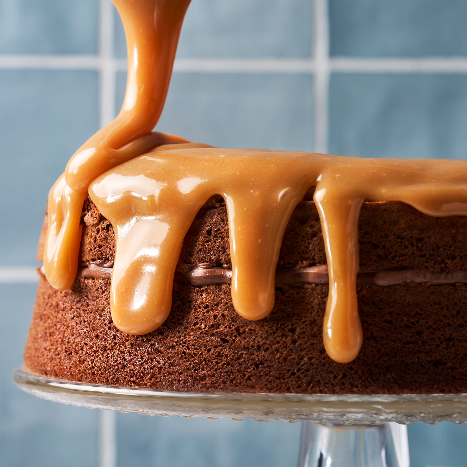 Recept: Chocolade-karamel explosie taart - Bakken.nl