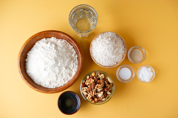 Recept - Bakken.nl - Notenbrood - Stap voor stap - 1