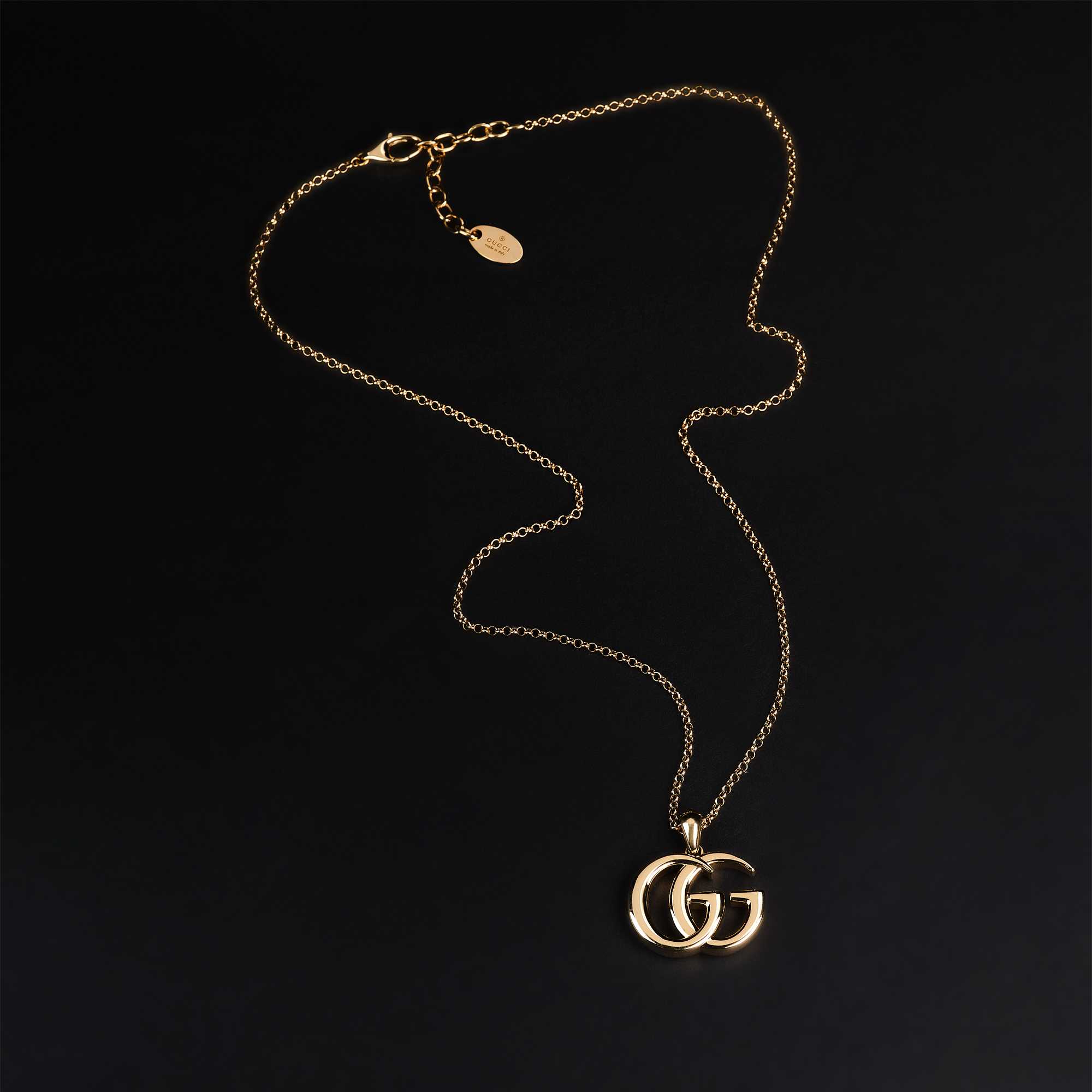 Gold Gucci GG pendant necklace