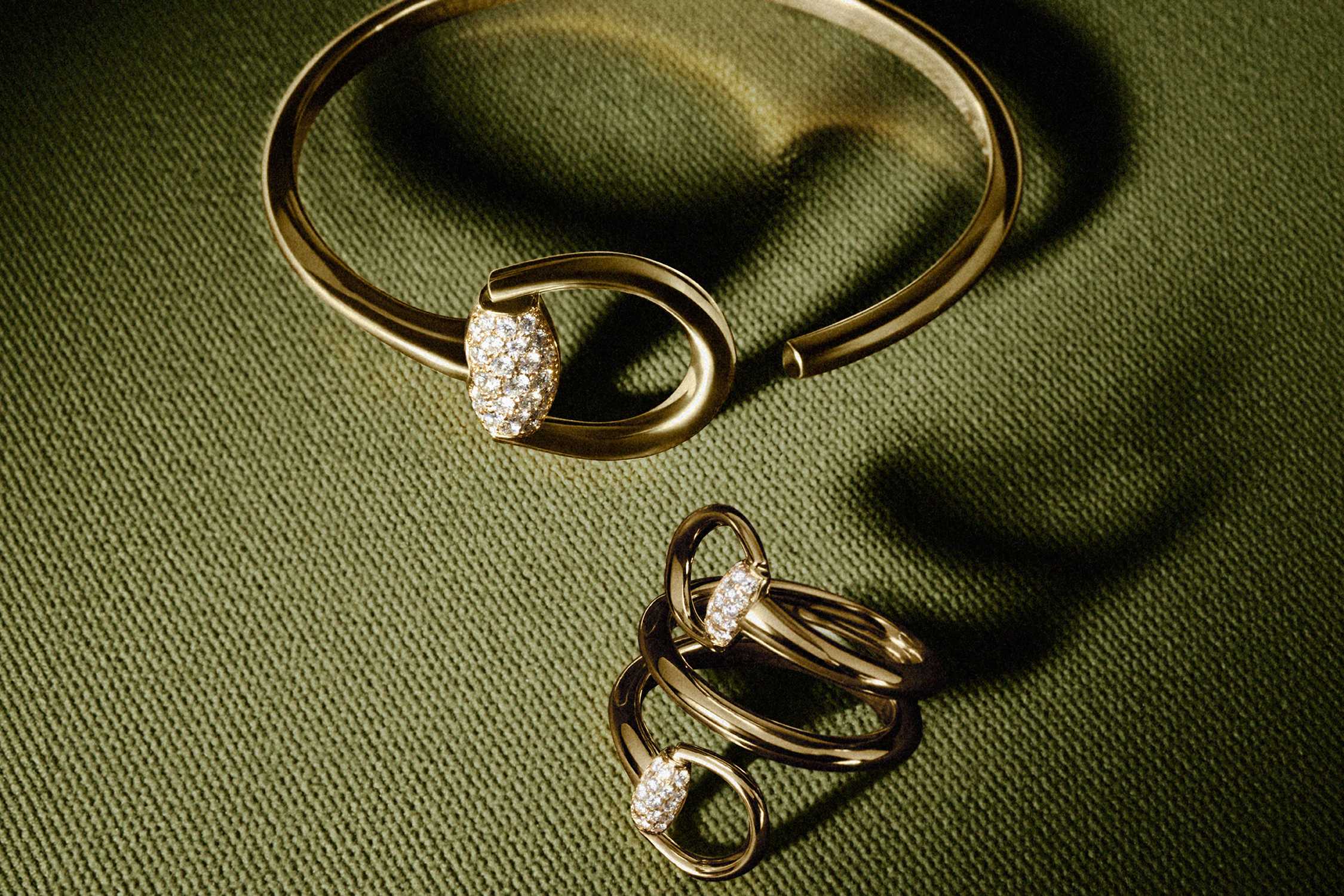 Gold Gucci diamond jewellery set