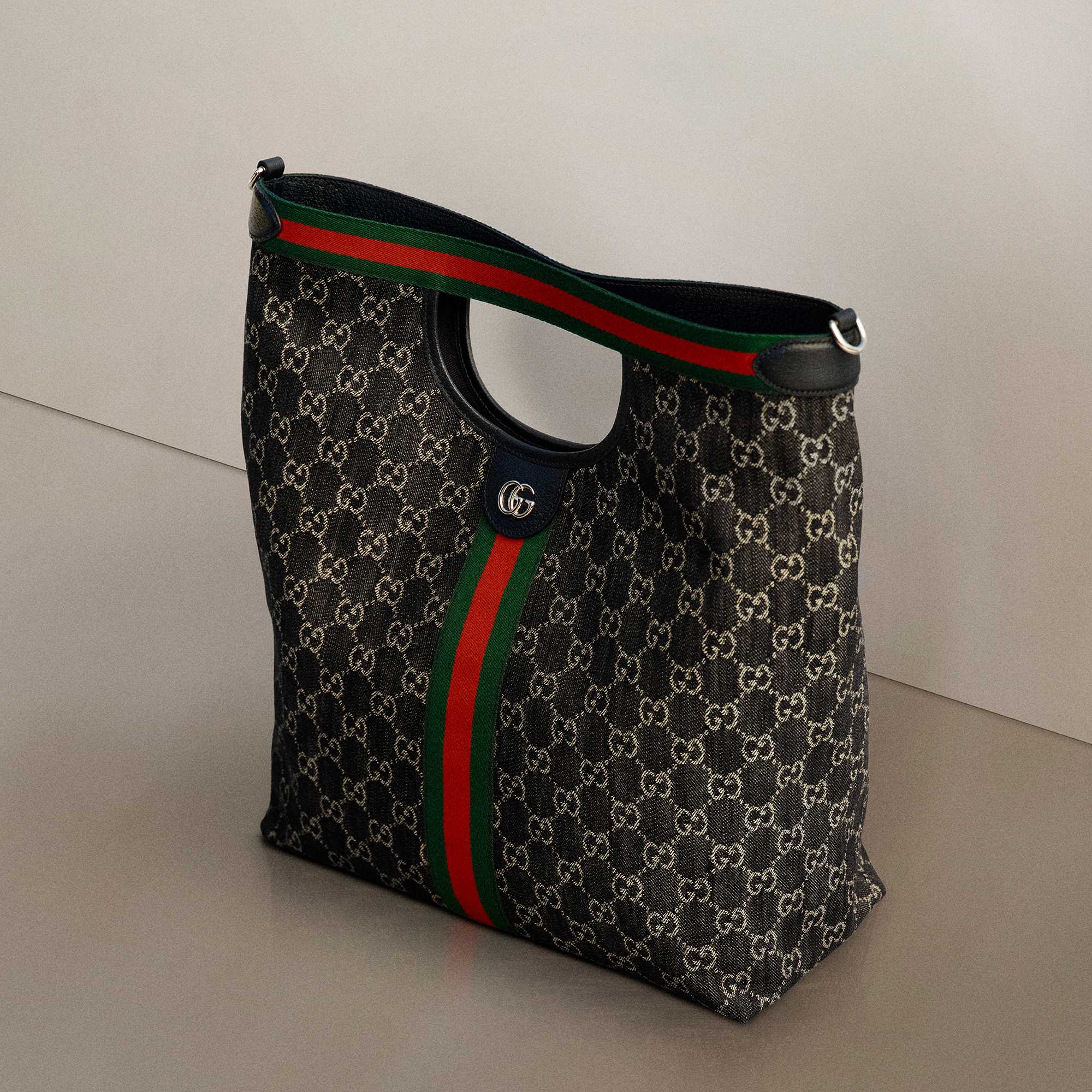 Gucci monogram bag with red-green stripe