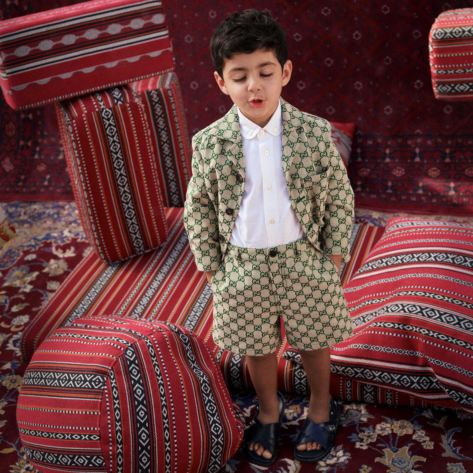 Beige Gucci children's monogram suit