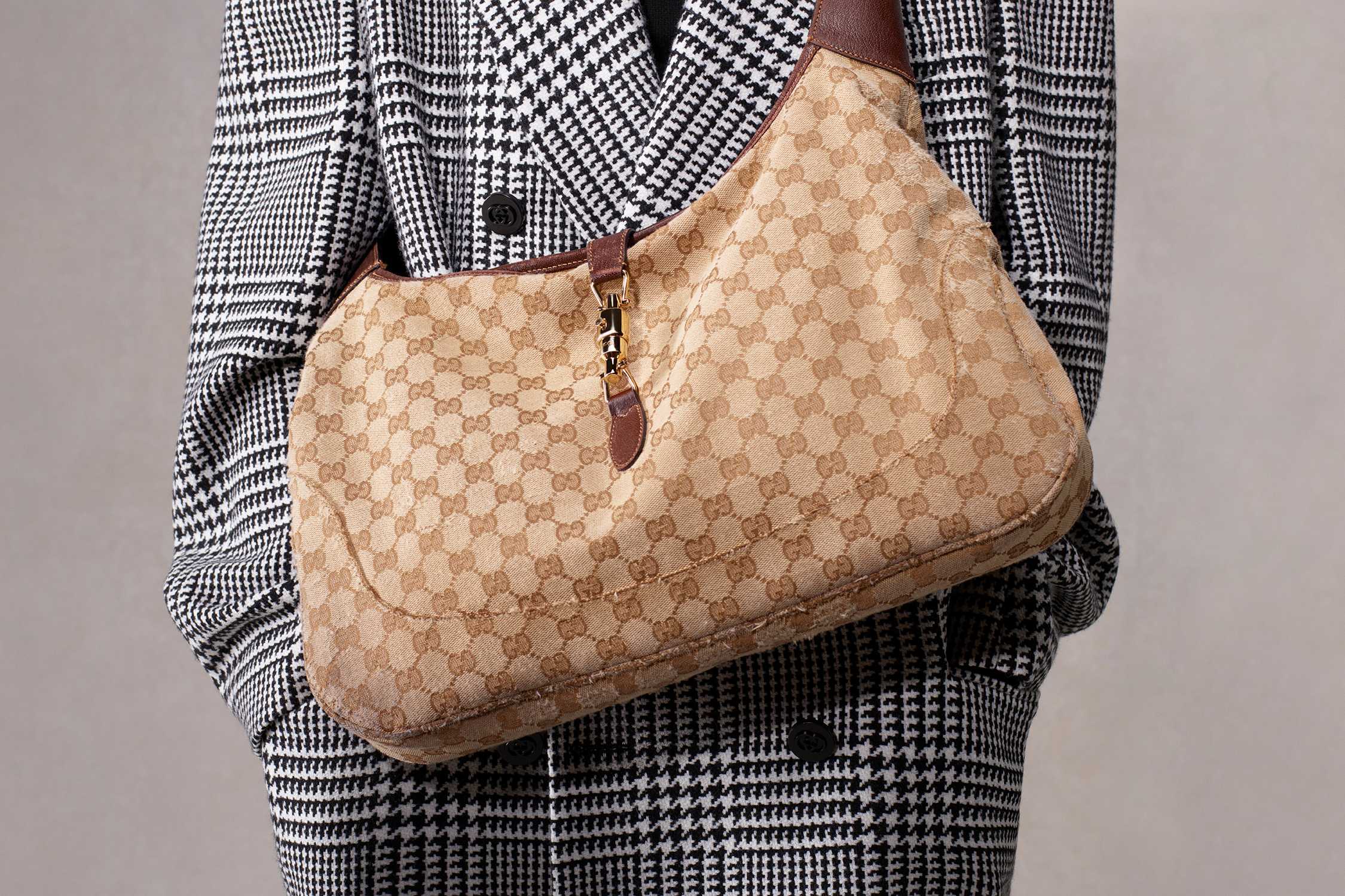 Beige Gucci monogram shoulder bag