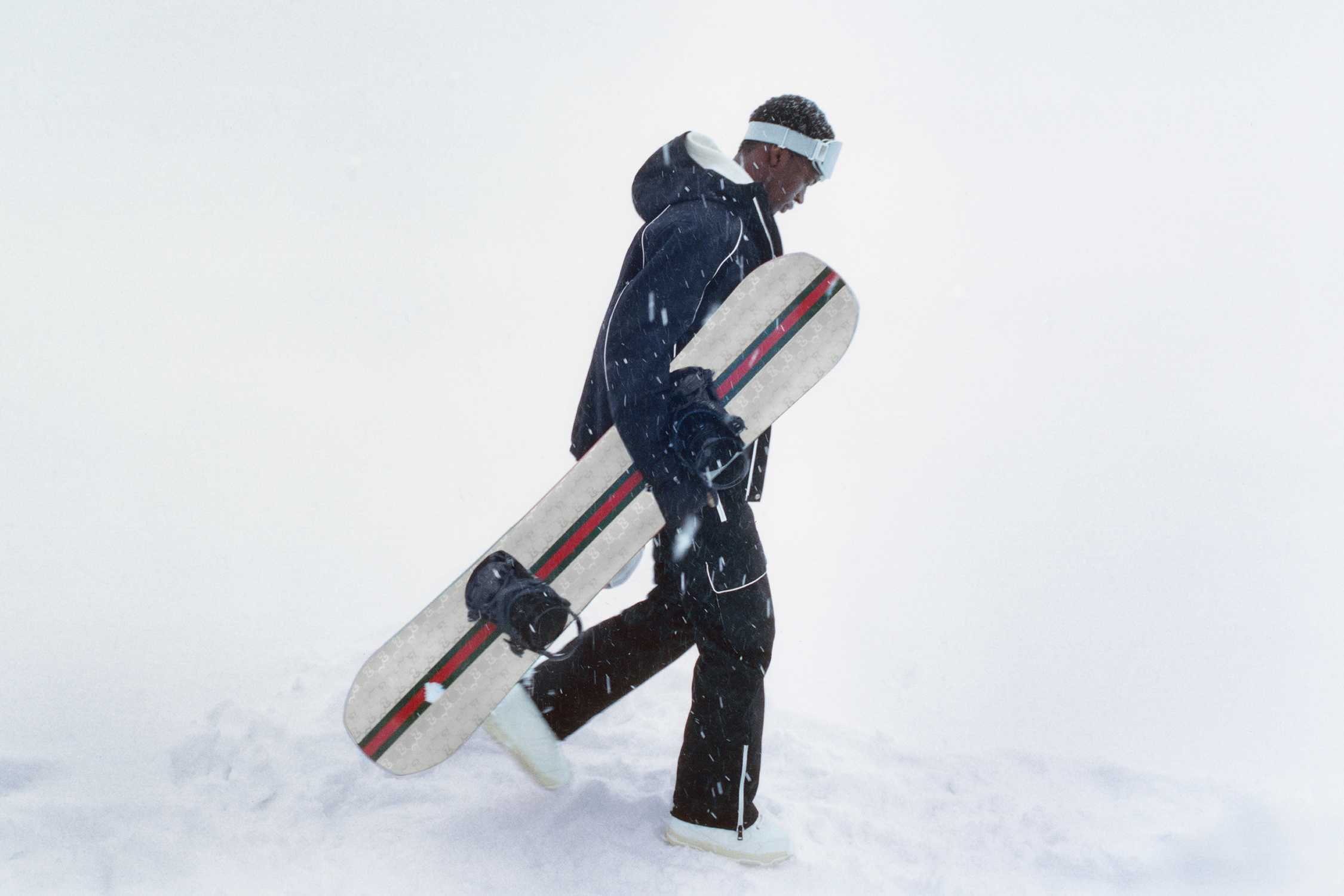 Gucci snowboard with red stripe