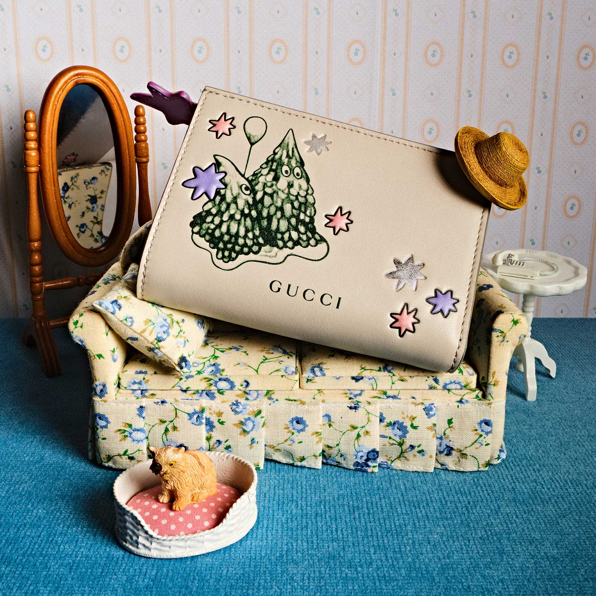Gucci bags with signature pattern