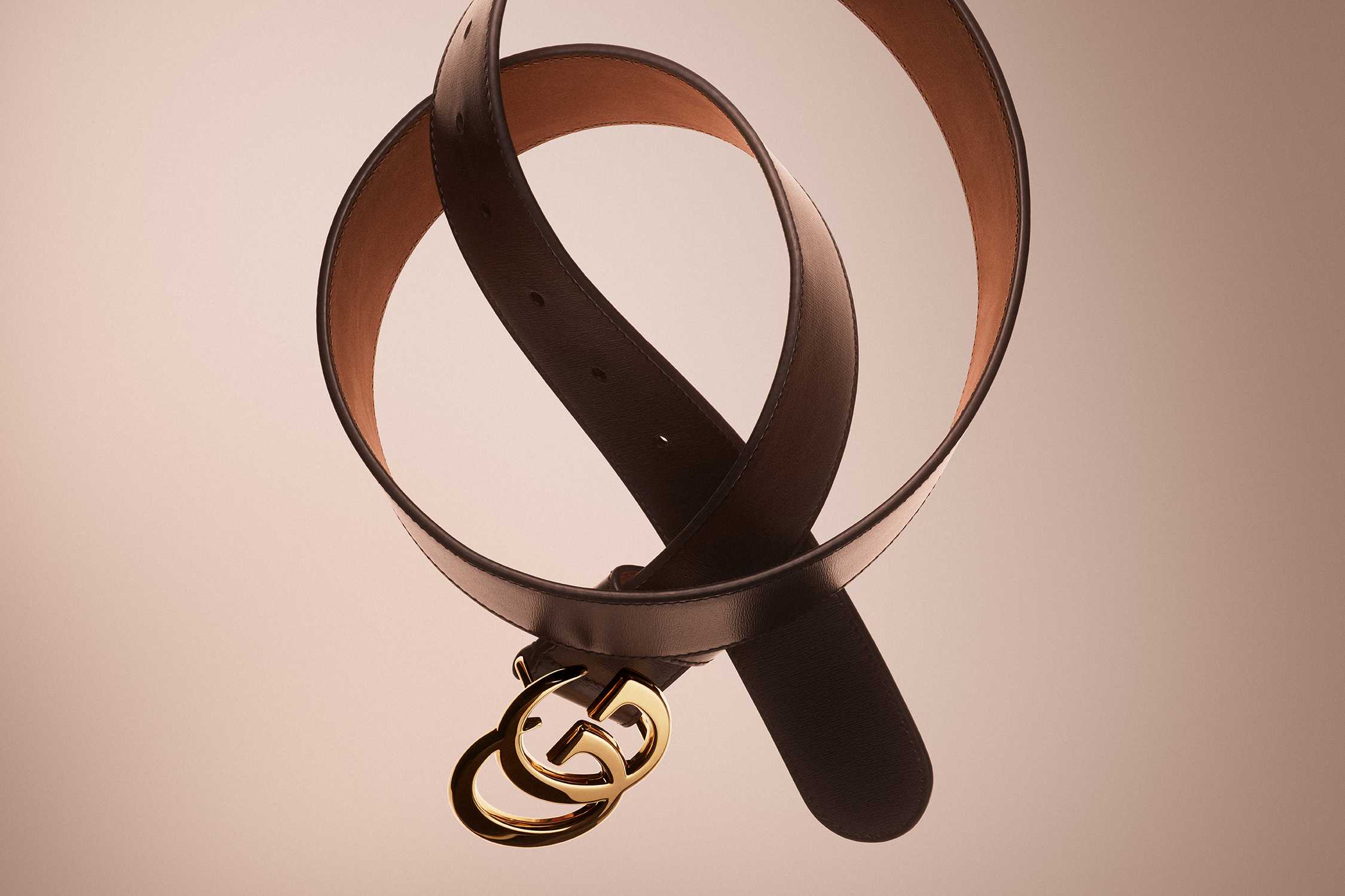 Brown Gucci belt gold buckle