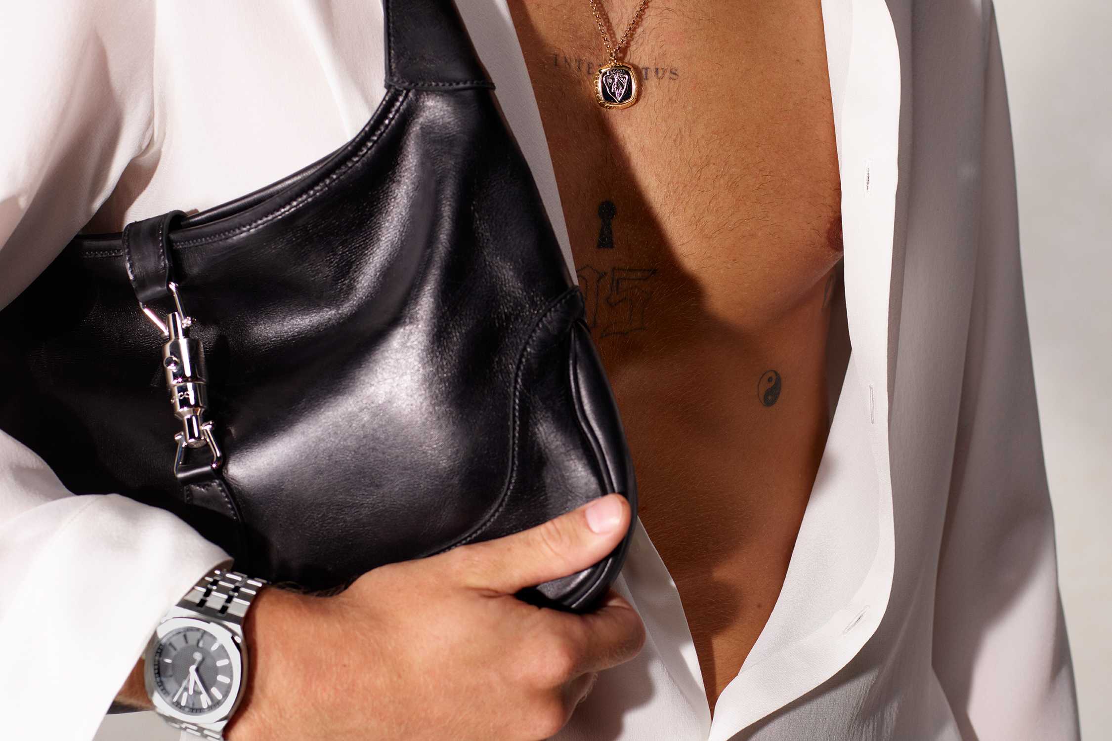 Black Gucci leather shoulder bag