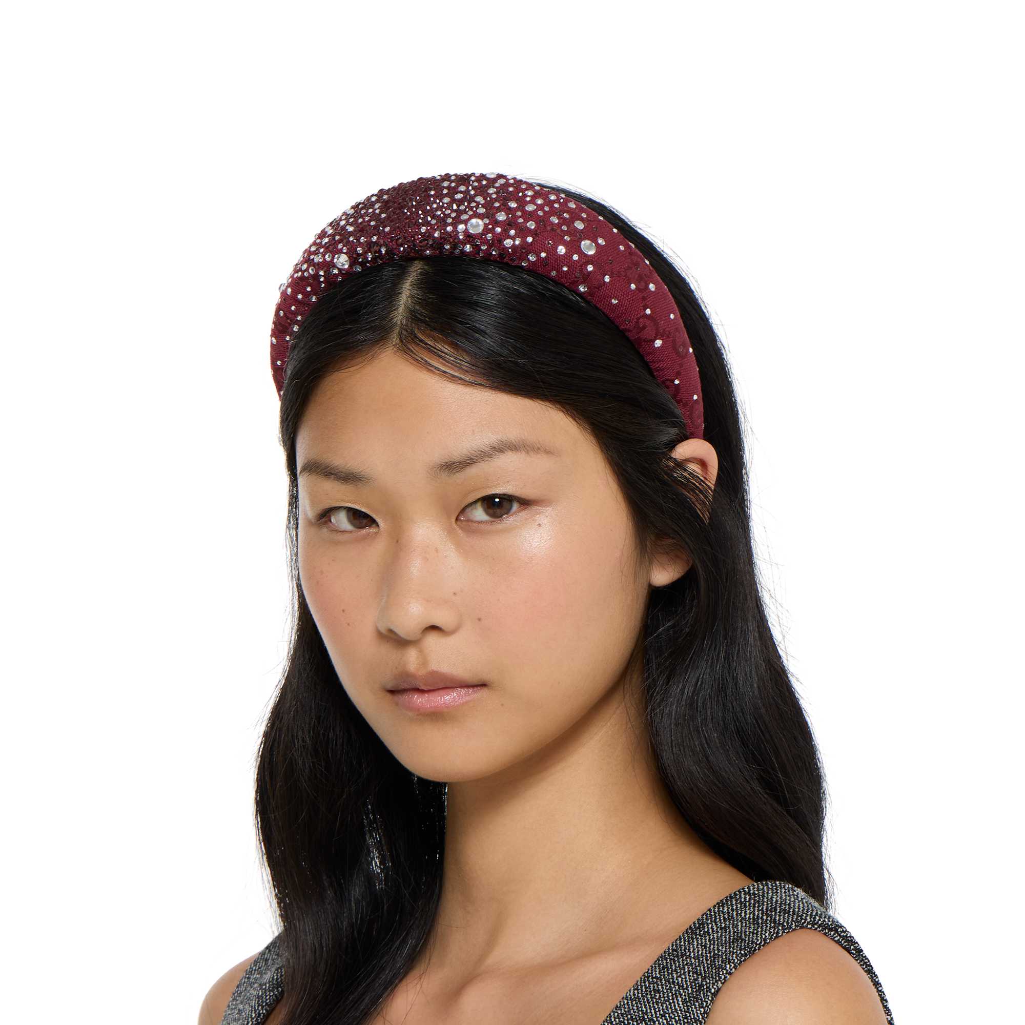 Blue Gucci headband gold necklace