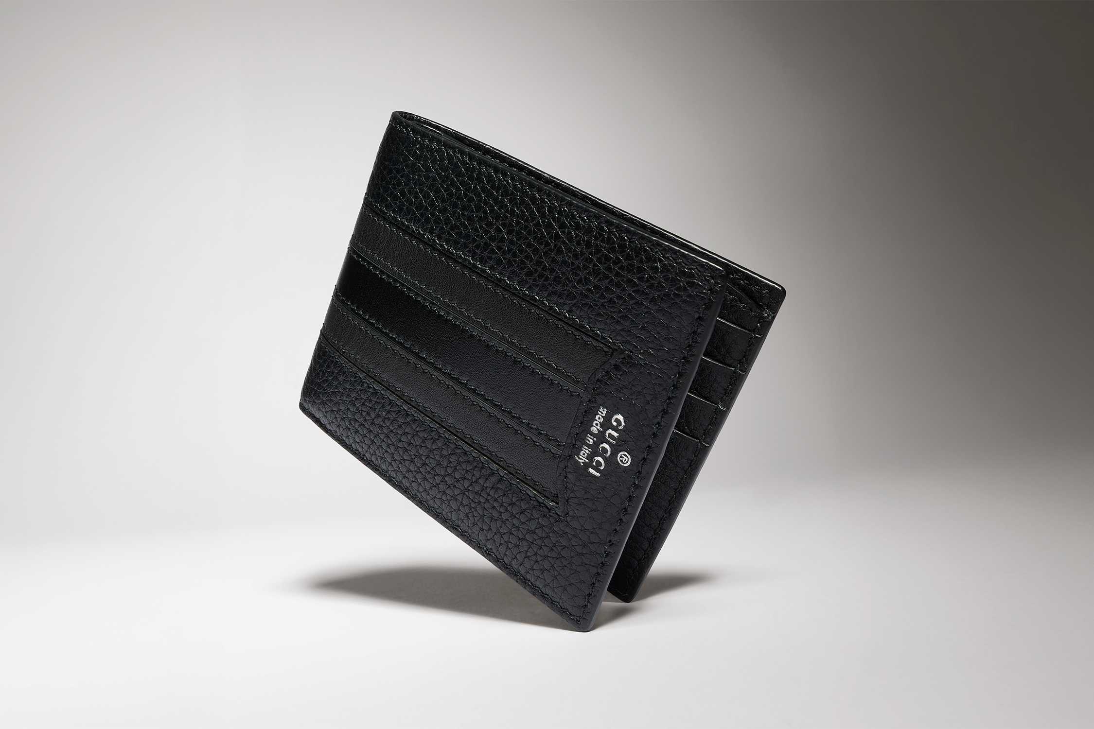 Gucci black leather bifold wallet