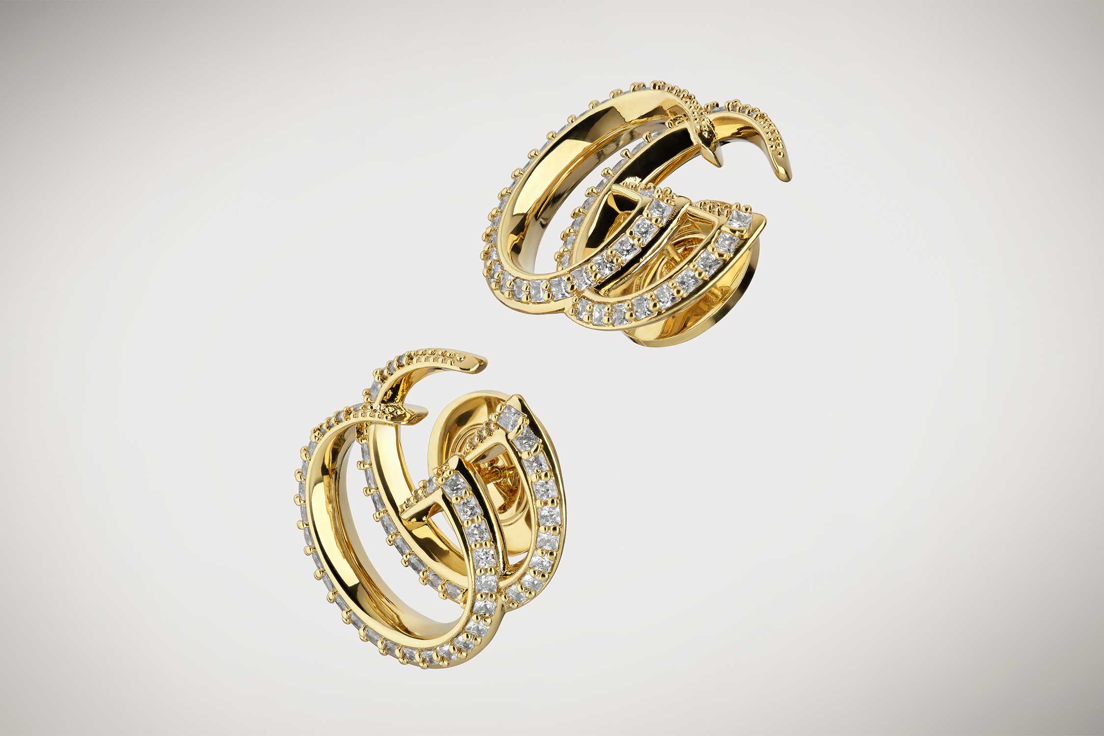 Gold Gucci GG diamond earrings