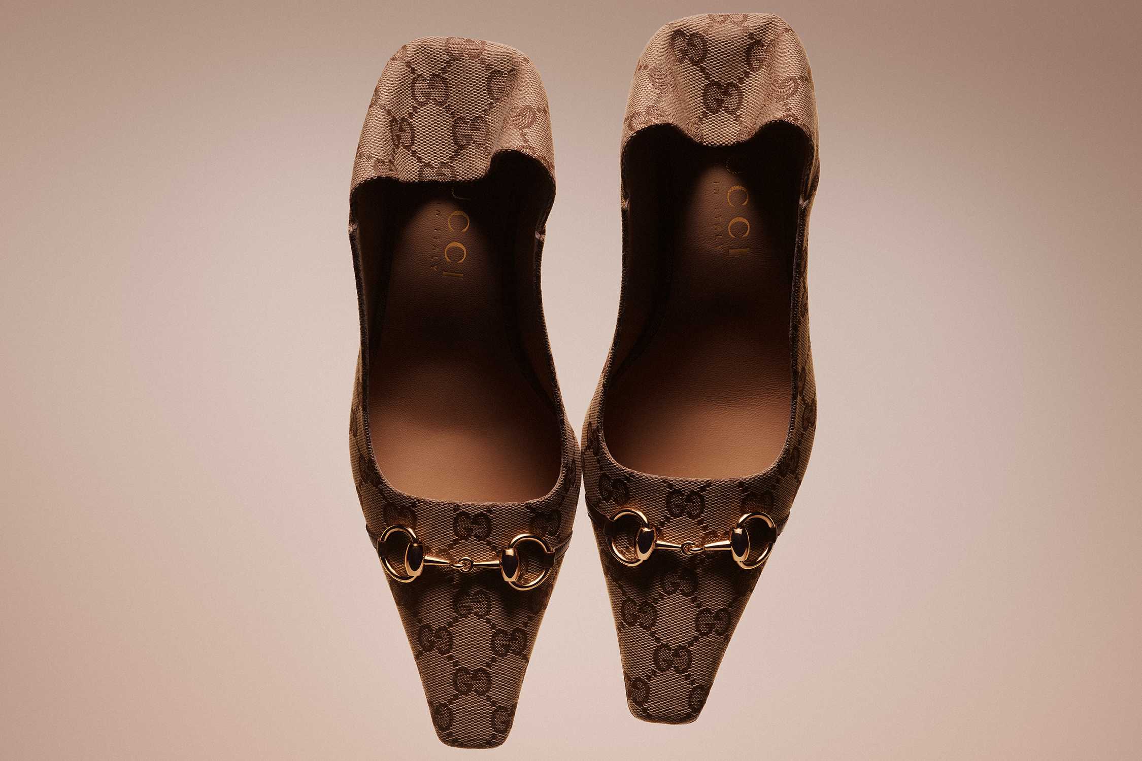 Beige Gucci monogram ballet flats