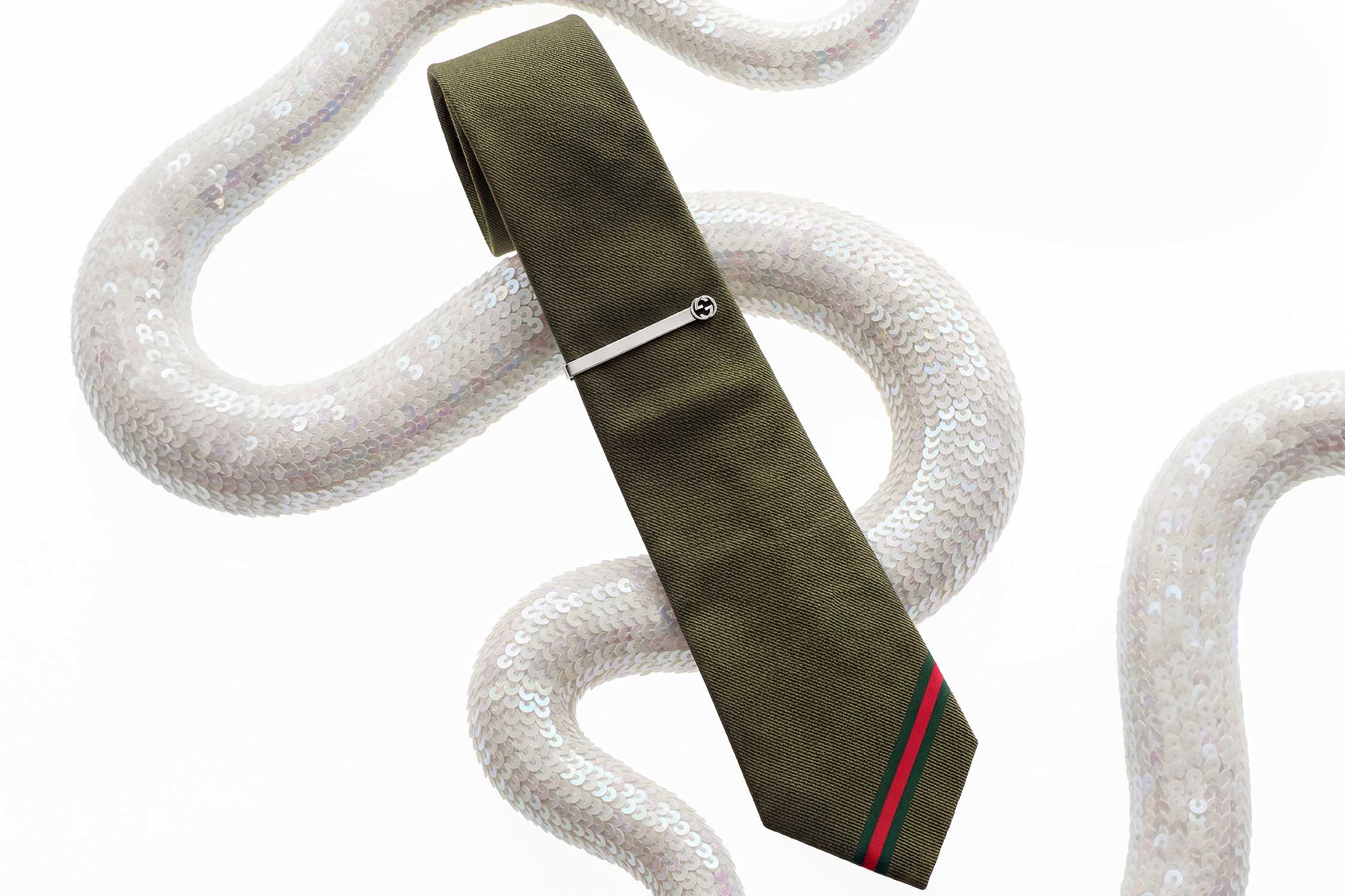 Green Gucci tie with clip