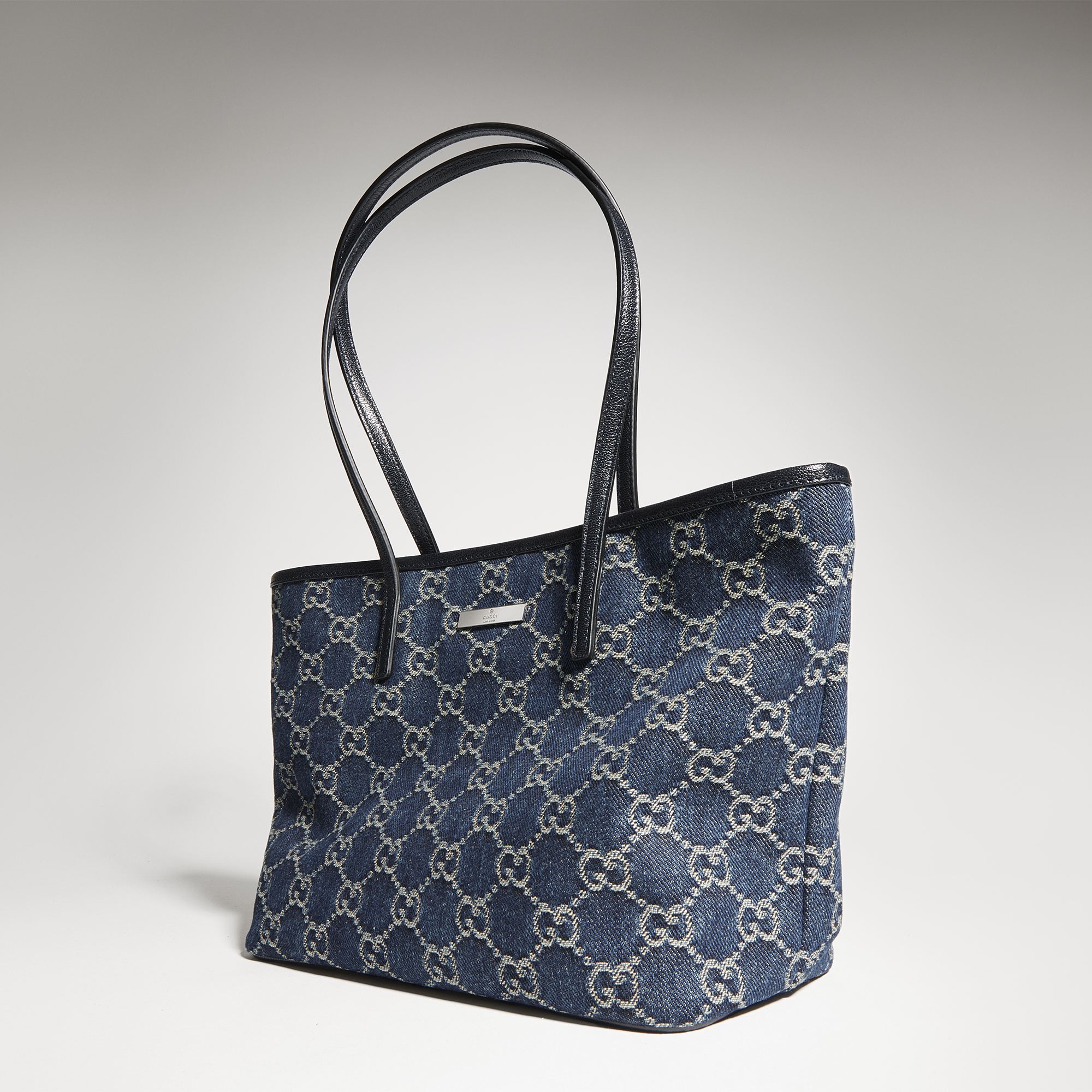 GUCCI グッチ トートバッグ GG柄 レザー 黒 イタリア製 グッチ