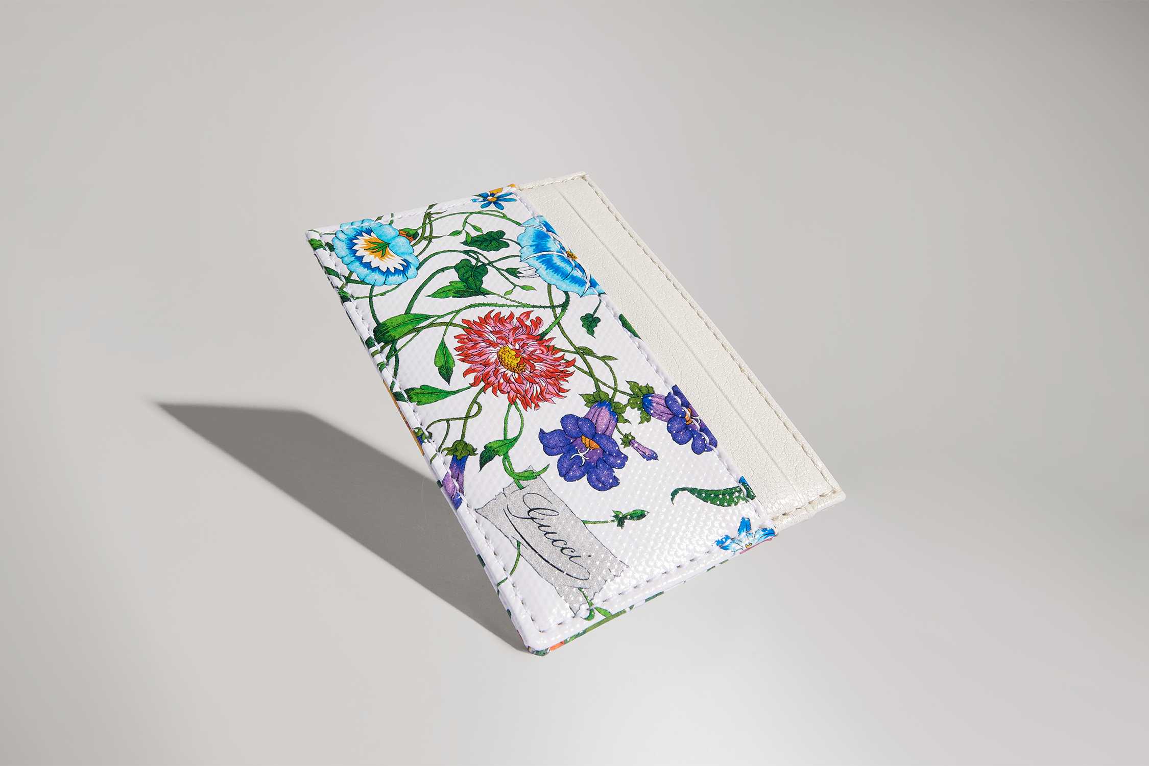 White Gucci floral card holder
