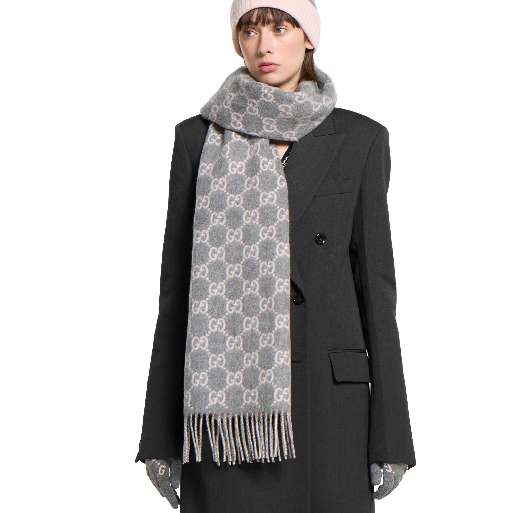 Gucci headscarf with brown Jackie handbag