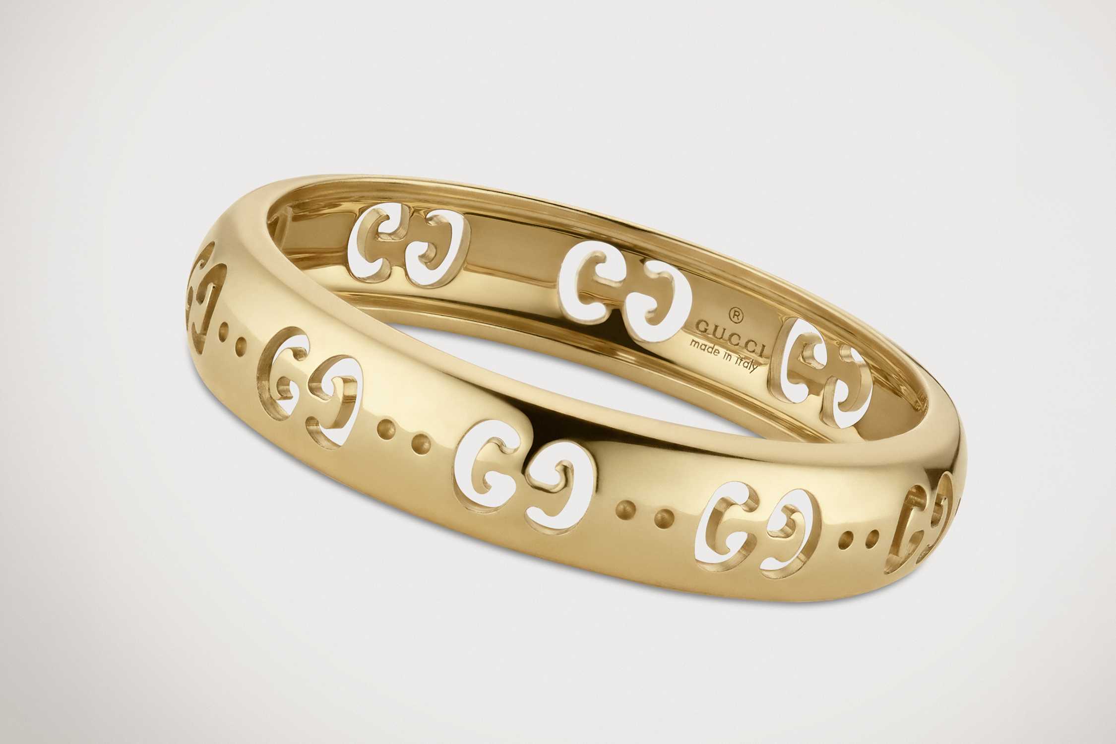 Gold Gucci GG cutout ring