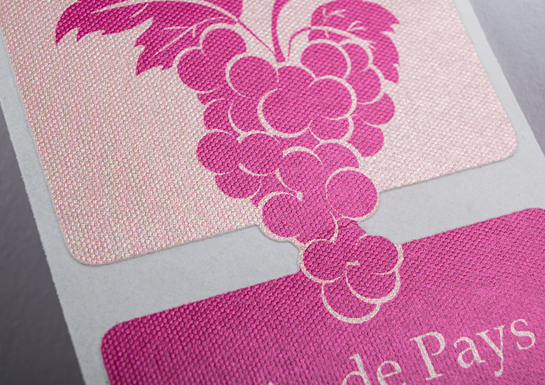 Étiquette 90g gaufré et perlé