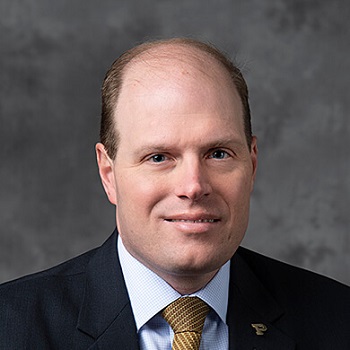 Chris Ruhl headshot