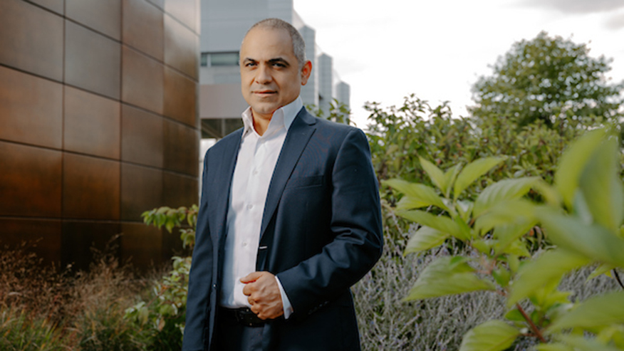 A portrait of Art Sedighi of Purdue Global’s applied manufacturing program