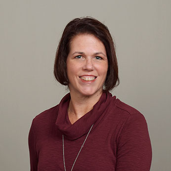 Stephanie Thompson headshot