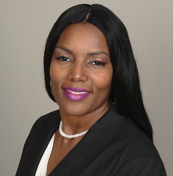 Tomeka Royster headshot