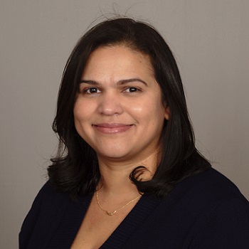 Julissa Torres-Roman headshot