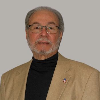 Gustavo Gomez headshot