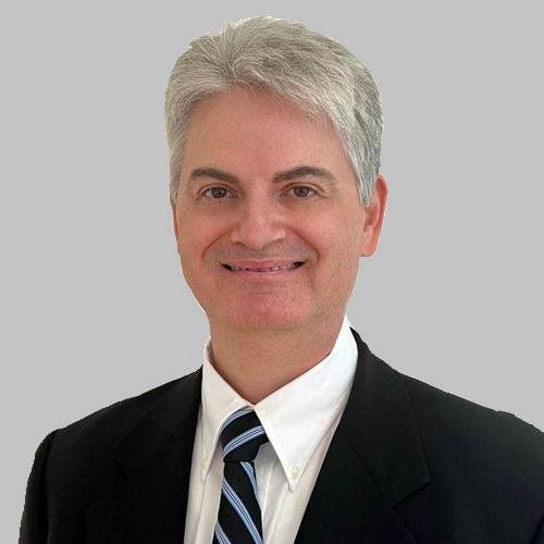 Simon Cleveland headshot