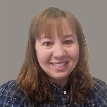 Stefanie Litz headshot