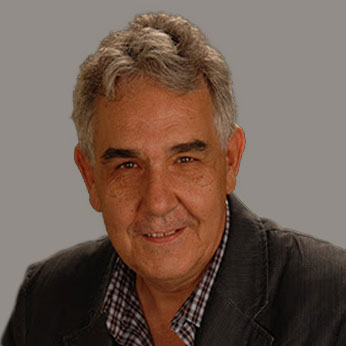 Stephen Savage headshot