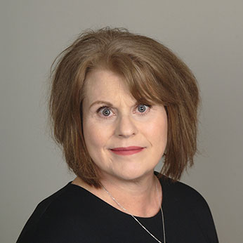 Dora Finamore headshot