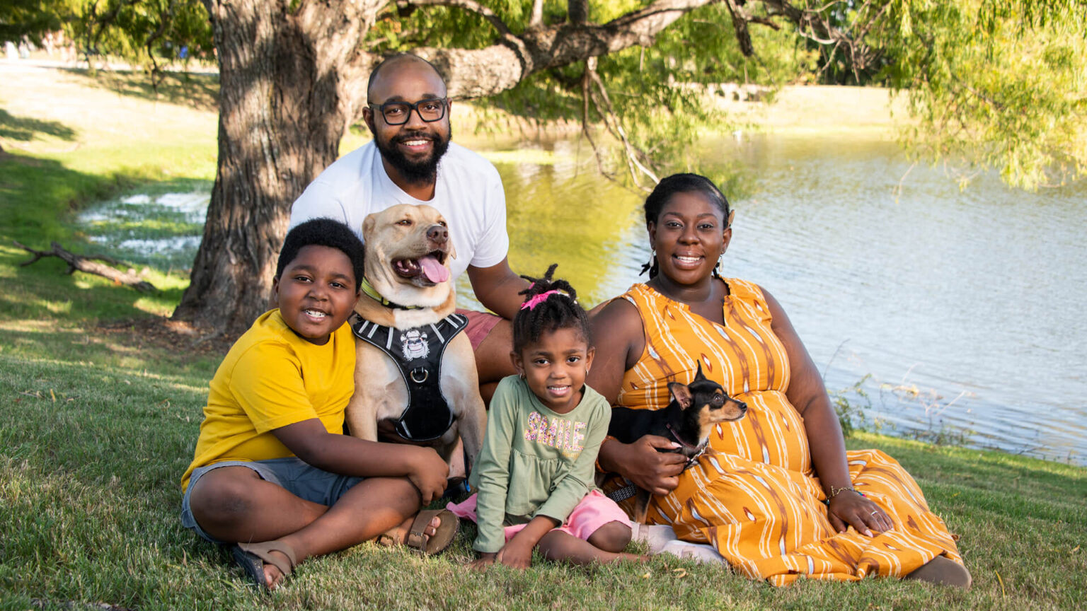 Jacque with her family near their home in the greater Dallas-Fort Worth area. (Photo by Hillsman Stuart Jackson for Purdue Global)