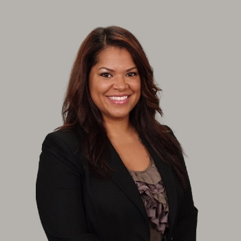 Terri Simmons Headshot