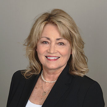 Renee Shell headshot