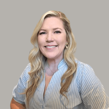 April Hrabar headshot
