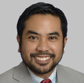 Christopher Mercado headshot