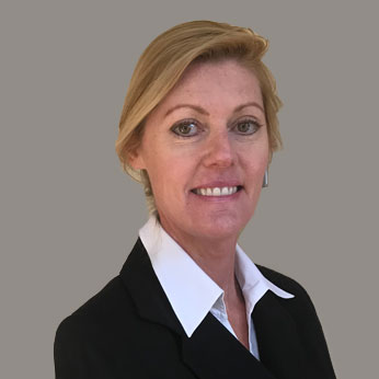 Julie Grissom headshot