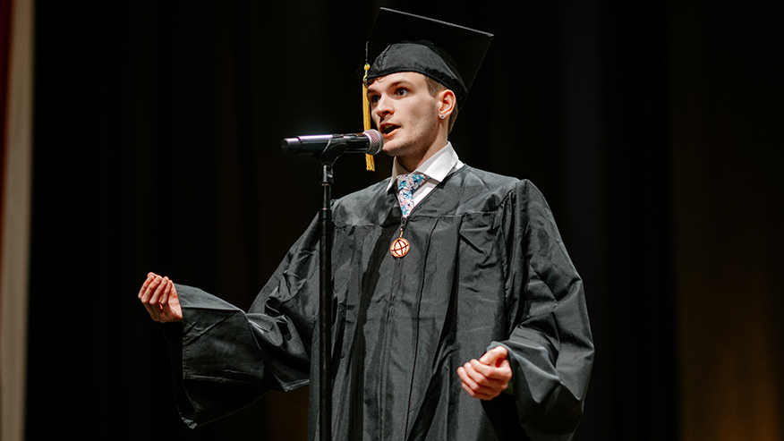 Carson Sowers of Lexington, Virginia, sings the national anthem during Purdue Global’s commencement.