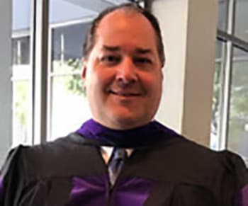 Chris Wojtowicz headshot