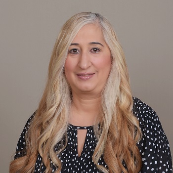 Jean Kotsiovos headshot