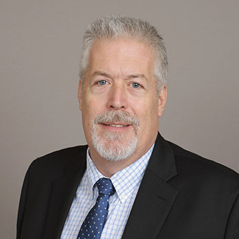 Robert Winters headshot